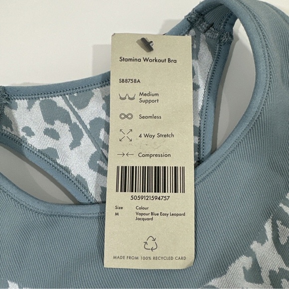 NWT Sweaty Betty‎ [ Medium ] Leopard Jacquard Stamina Sports Bra Vapour Blue - Picture 11 of 11